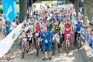 15.08.2015 – X Maraton Rowerowy MTB Dookoła Jeziora Miedwie (zdjęcia: Martyna&Rafał)